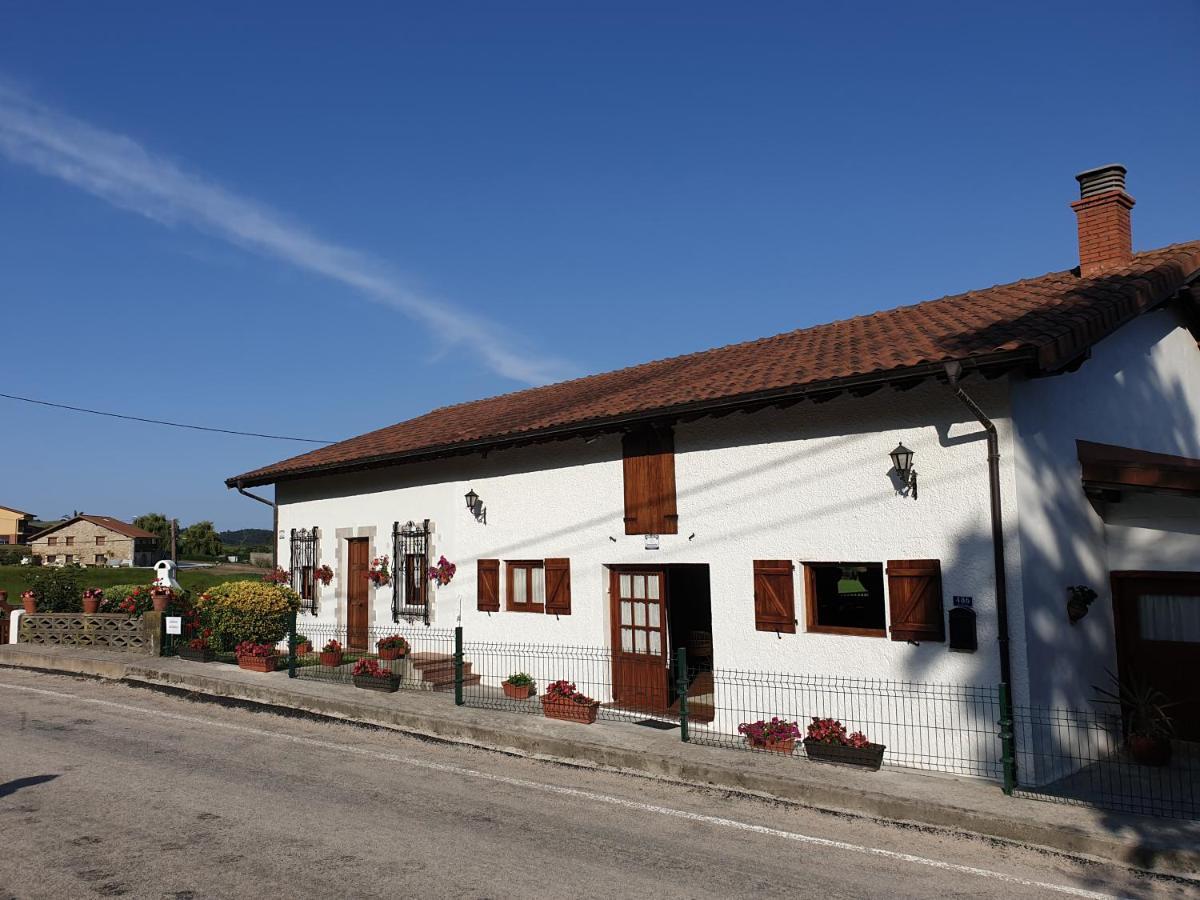 Casa Blanca Gueemes Villa Bareyo Ngoại thất bức ảnh